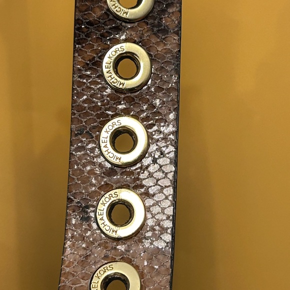 Michael Michael Kors Snake Print Belt Approx. 41” long - Picture 4 of 10